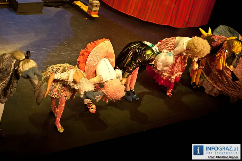 Des Kaisers neue Kleider - 075