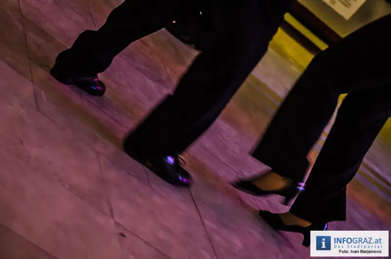 Darf ich bitten? - 009