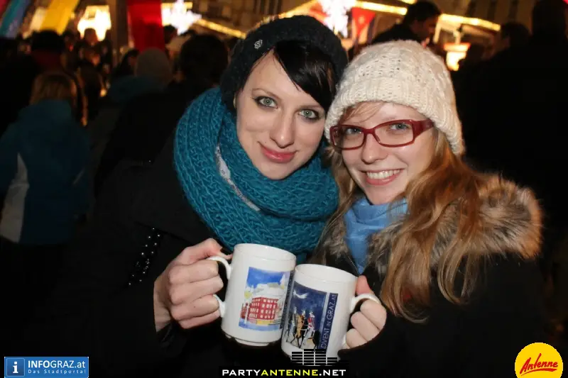 Glühweinstände beim Eisernen Tor 23.11.2012 - 001