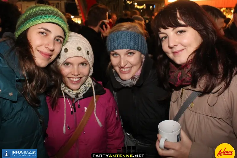 Glühweinstände beim Eisernen Tor 23.11.2012 - 023
