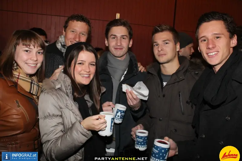 Glühweinstände beim Eisernen Tor 23.11.2012 - 030