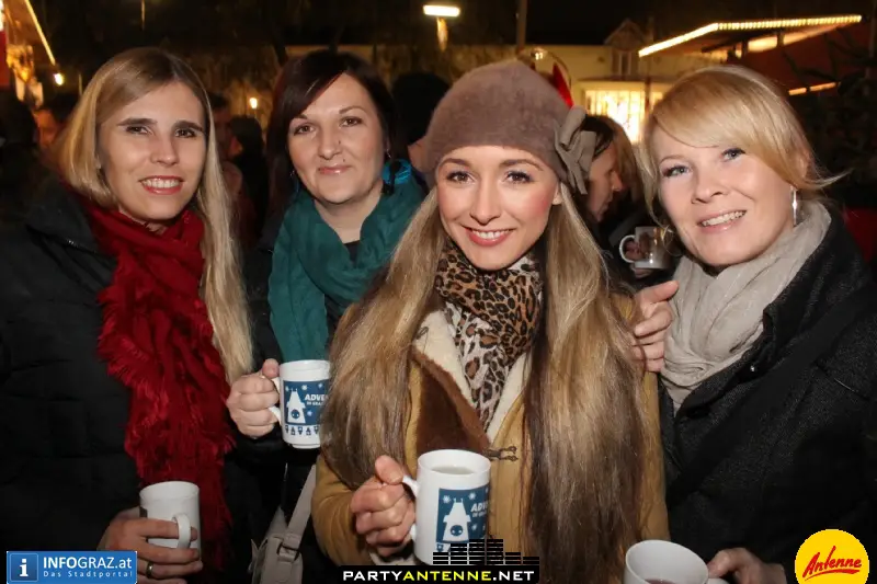Glühweinstände beim Eisernen Tor 23.11.2012 - 034