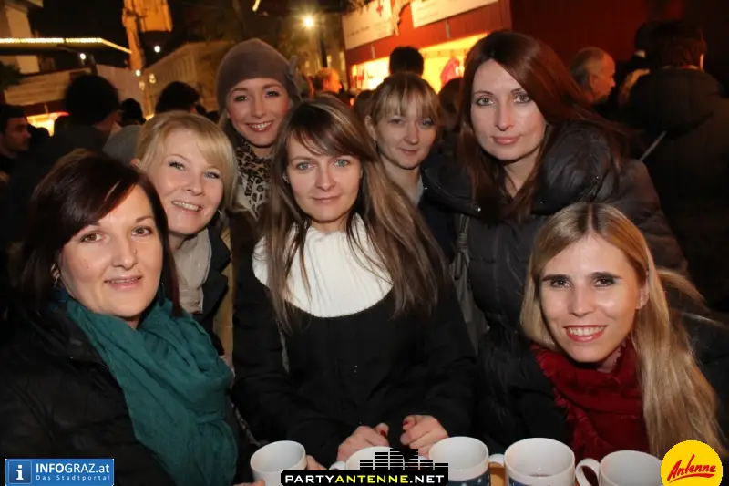 Glühweinstände beim Eisernen Tor 23.11.2012 - 038