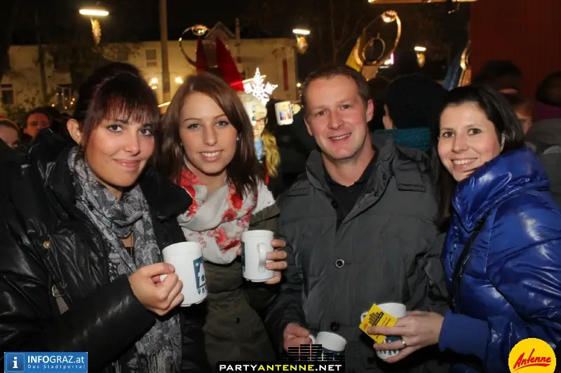 Glühweinstände beim Eisernen Tor 23.11.2012 - 040