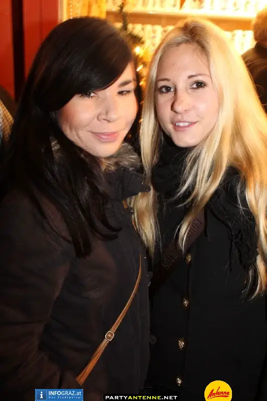 Glühweinstände beim Eisernen Tor 23.11.2012 - 054