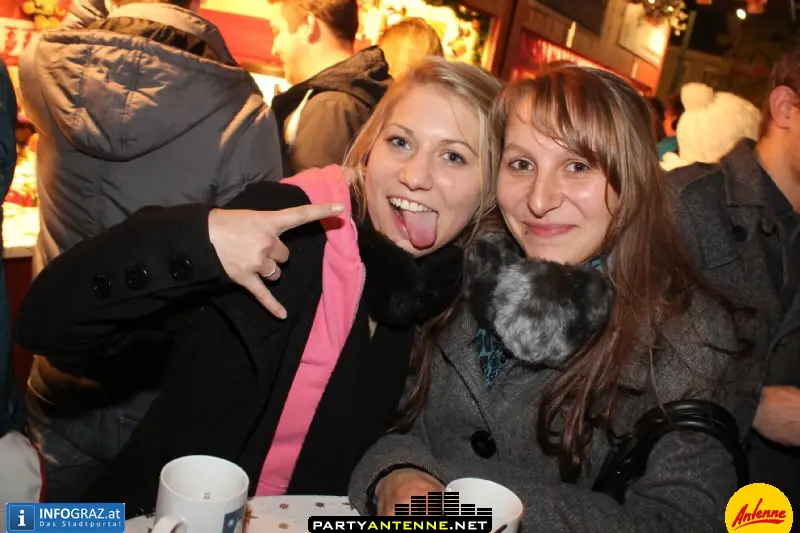 Glühweinstände beim Eisernen Tor 23.11.2012 - 057