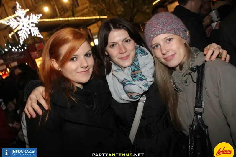 Glühweinstände beim Eisernen Tor 23.11.2012 - 059