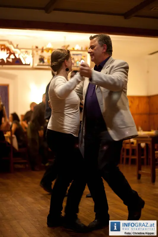 CD-Praesentation konsGeiger Volksmusik Hoechwirt Graz Sepp Pichler Karl Paar Eva Haselgruber-Muchowitsch Gerhard Kalss Juergen Berchtold Klaus Haselgruber 59