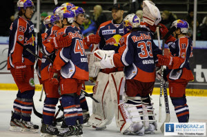 Eishockeyspiel,Moser Medical Graz99ers,EC RedBull Salzburg, Graz Liebenau, EBEL,Trommelwirbel,Begeisterte Fans, Team,Sieg verholfen