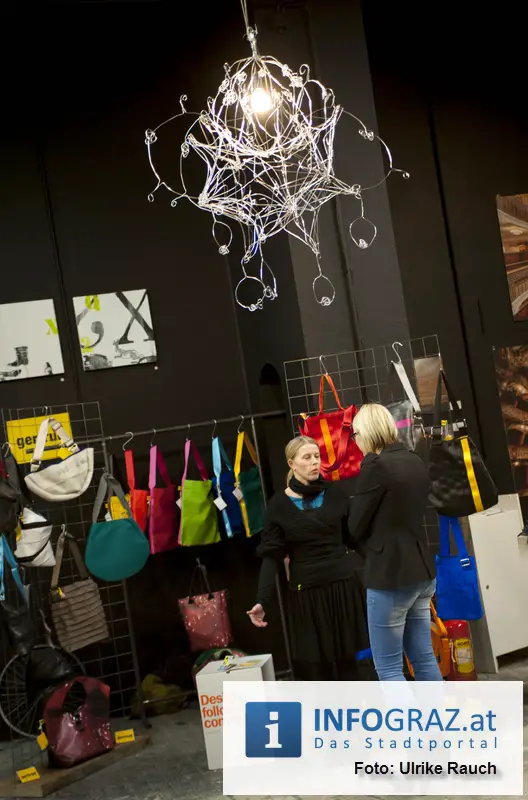 Weihnachts-Verkaufsausstellung und Workshops - 021