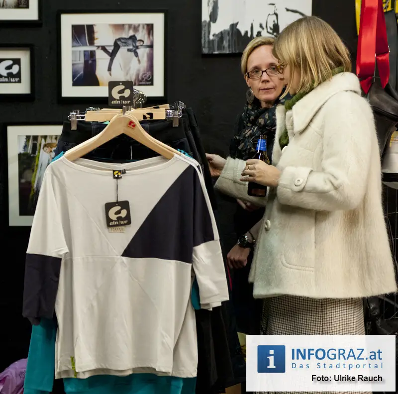 Weihnachts-Verkaufsausstellung und Workshops - 046