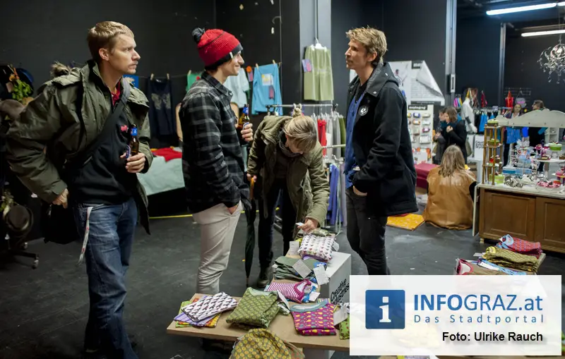 Weihnachts-Verkaufsausstellung und Workshops - 048