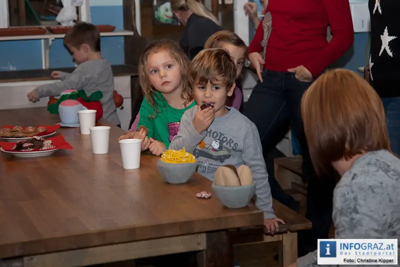Weihnachtsbasteln für Kinder bei FRida&freD - 043