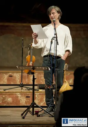 „LIACHT“ mit ANIADA A NOAR 