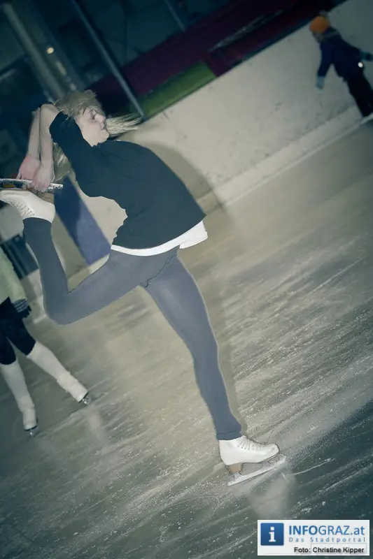 Weihnachtsmann beim Eissportclub ESC Graz - 048