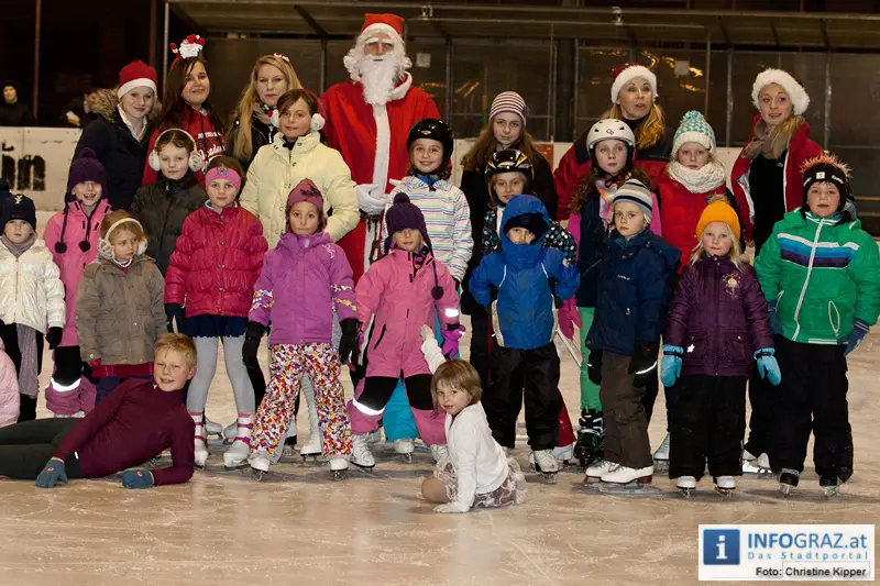 Weihnachtsmann beim Eissportclub ESC Graz - 051