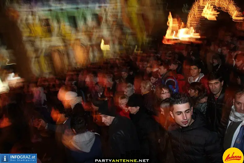 Antenne Silvesterdorf Hauptplatz Graz - 030