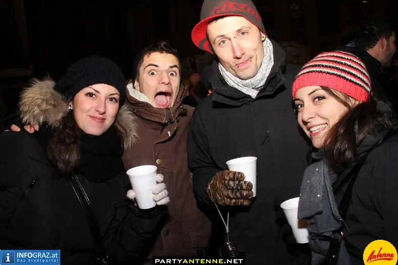 Antenne Silvesterdorf Hauptplatz Graz - 037