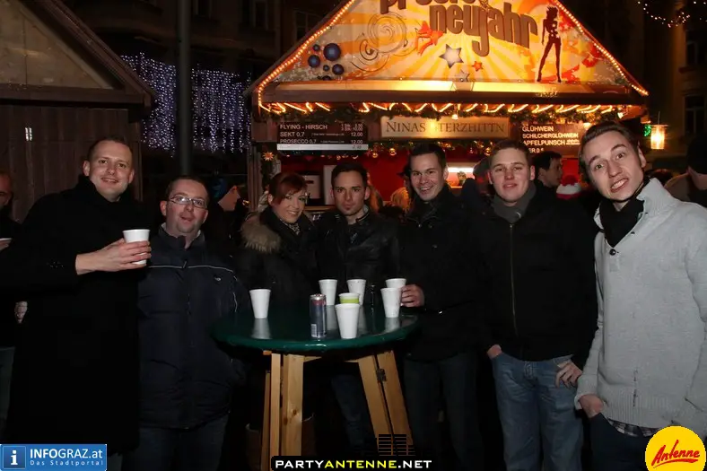Antenne Silvesterdorf Hauptplatz Graz - 041