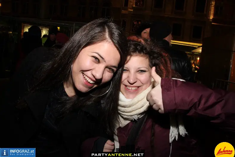 Antenne Silvesterdorf Hauptplatz Graz - 048