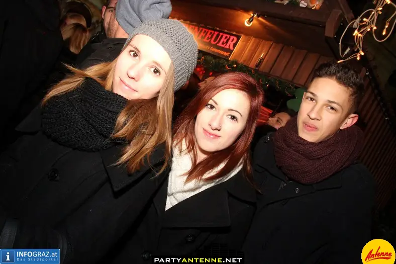 Antenne Silvesterdorf Hauptplatz Graz - 053