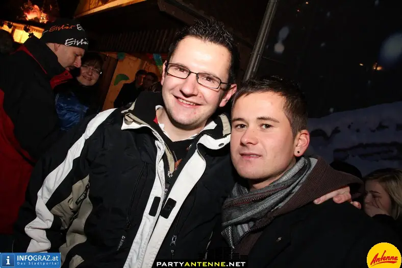 Antenne Silvesterdorf Hauptplatz Graz - 058