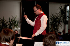 neujahrskonzert,jugendblasorchester don bosco,leitung,kapellmeister gernot hauswirth,udo jürgens,ich war noch niemals in new york,bests of reinhard fendrich,musikalischer ohrenschmaus geboten,musik,sprache