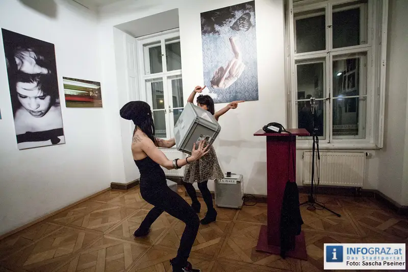 EXIT15 Vernissage: 1. Februar 2013 - 038