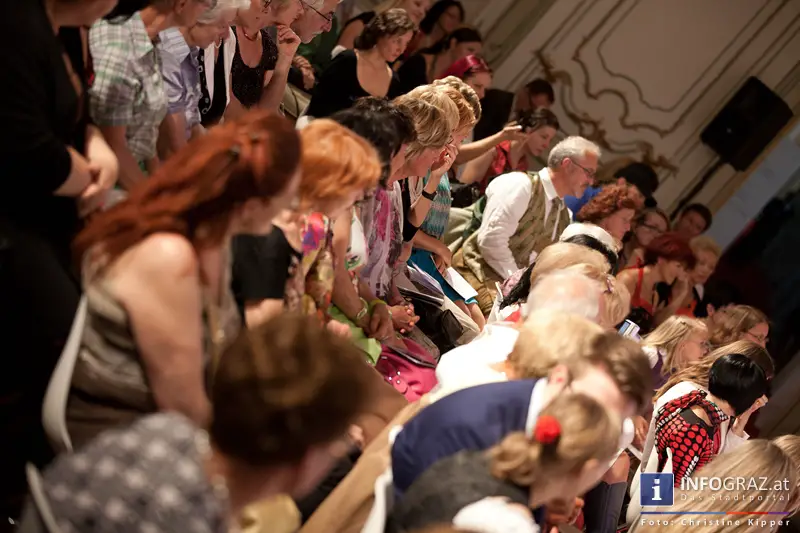 museum im palais salonmodenschau 29 6 2013 art und fashion team frech elegant romantisch sexy 073