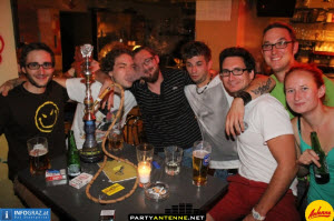 Innenstadt Graz,Innenstadt-Runde,perfekt,sommerliche Temperaturen,Freitag,2. August 2013,Grazer Altnstadt,feierhungrige Partypeople,