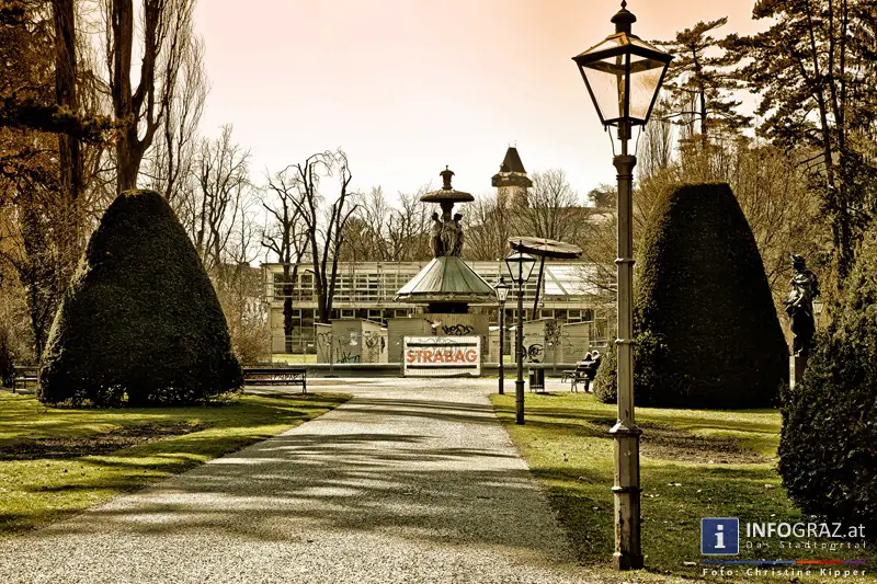 Graz-Spaziergang im Sommer - 048
