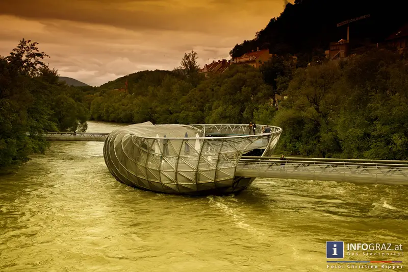 Graz-Spaziergang im Sommer - 051