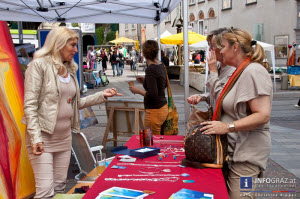 kunstmeile graz,14. September 2013,organisator,galerist bernd-f. holasek.,kunstinteressierte,genuss,kunstwerk erwerben, grazer schloßbergplatz,flaniermeile