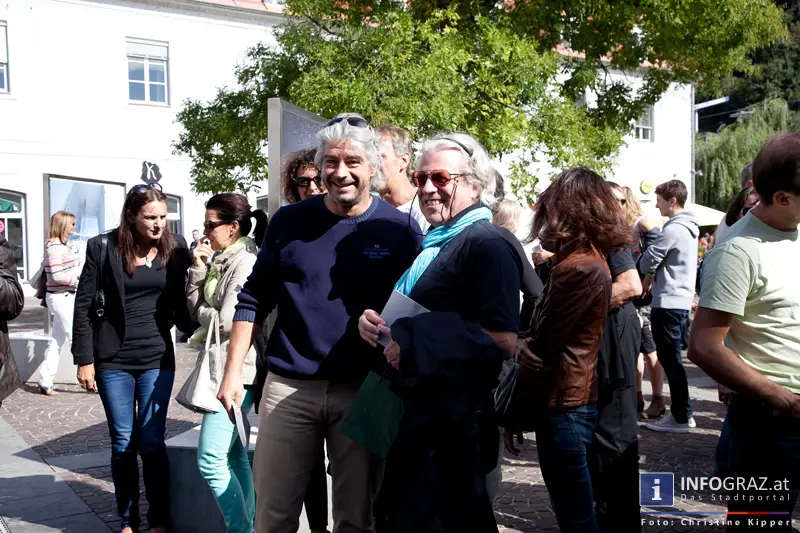 Ausstellung Menschenbilder 2013 am Grazer Mariahilferplatz - 018