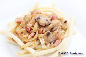 makkaroniauflauf mascarpone zucchini rezepte gemuese tomaten champignons majoran paradeiser speck auflauf hauptspeisen 42034224f