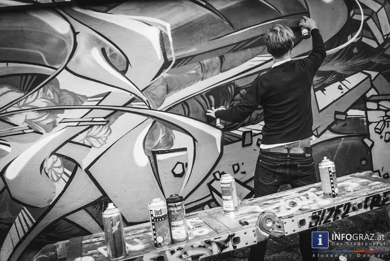 Clash of the Elements GRAFFITI CONTEST in der Helmut-List-Halle am 19.10.2013 - 027
