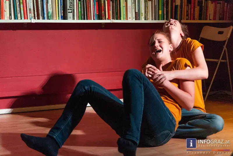 ‚Wiedereröffnung‘ Spektral am Lendkai Graz am 31. Oktober 2013 - 002