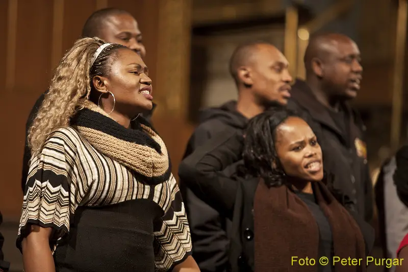 1 Soundcheck - Soweto Gospel Choir - African Spirit - - 013