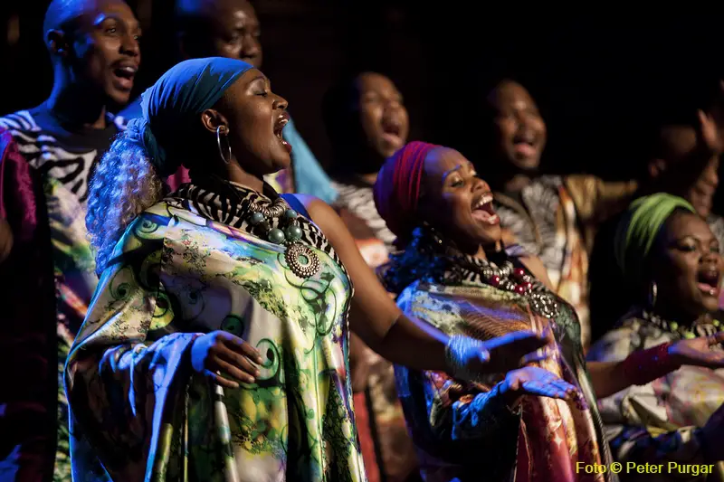 Soweto Gospel Choir - African Spirit - Gospel at its Best! 28.11.2013 - 082