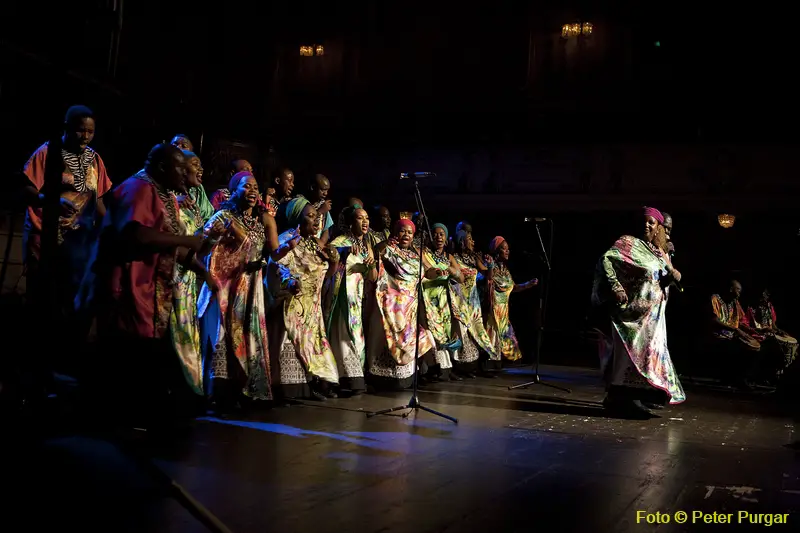 Soweto Gospel Choir - African Spirit - Gospel at its Best! 28.11.2013 - 085