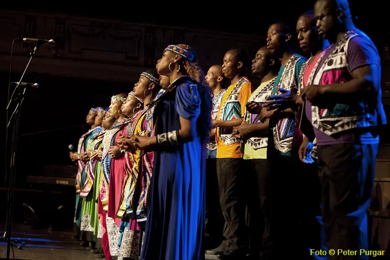 Soweto Gospel Choir - African Spirit - Gospel at its Best! 28.11.2013 - 101