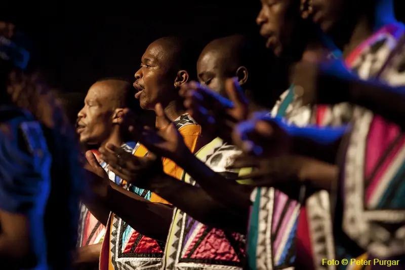 Soweto Gospel Choir - African Spirit - Gospel at its Best! 28.11.2013 - 102