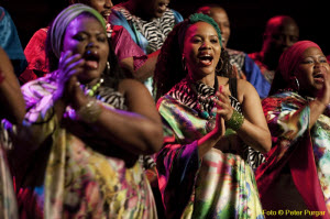soweto gospel choir,live in graz,grazer congress,stefaniensaal,chor,darbietungen,gospel-fans,world-music-fans,pop-fans,10 jahres-welttournee,einmaliges konzert