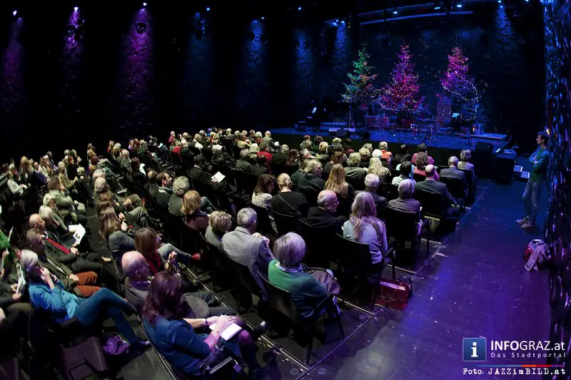 Jazz@MUMUTH mit der Grand Dame des Jazz Carla Bley am 5.12.2013 - 003