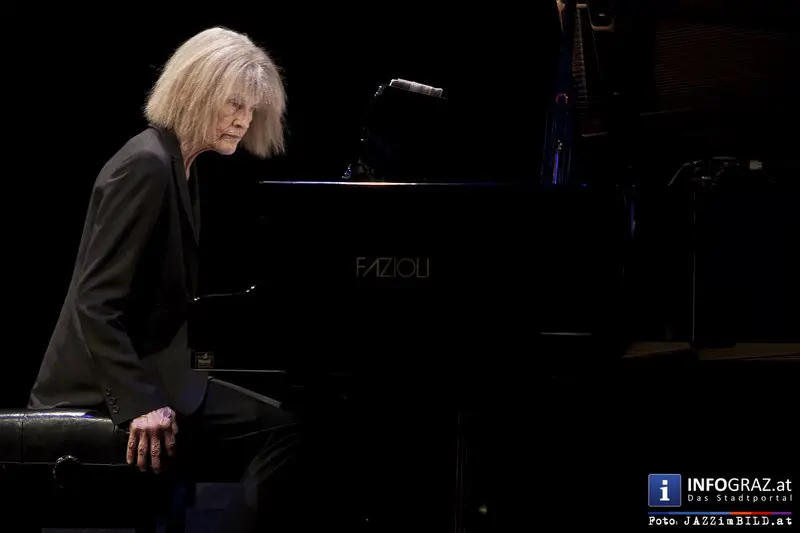 Jazz@MUMUTH mit der Grand Dame des Jazz Carla Bley am 5.12.2013 - 032