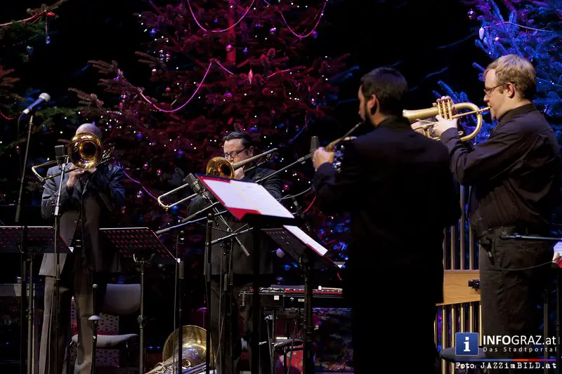 Jazz@MUMUTH mit der Grand Dame des Jazz Carla Bley am 5.12.2013 - 034