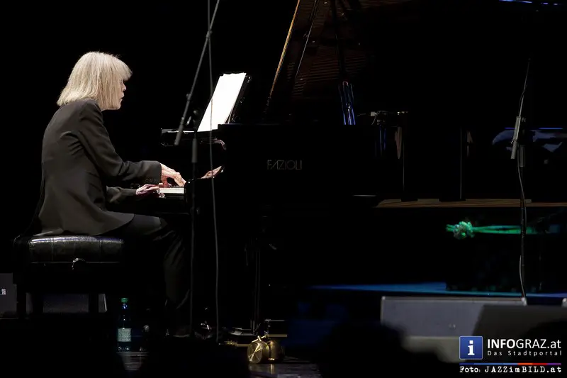 Jazz@MUMUTH mit der Grand Dame des Jazz Carla Bley am 5.12.2013 - 045