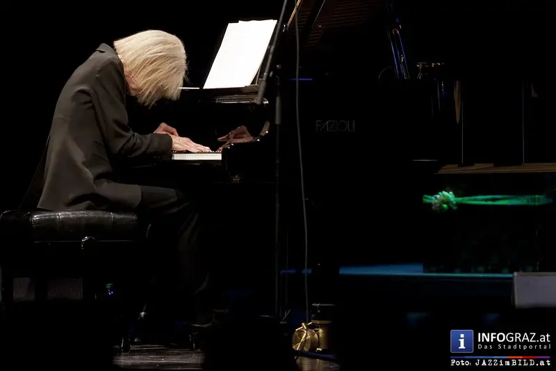Jazz@MUMUTH mit der Grand Dame des Jazz Carla Bley am 5.12.2013 - 049
