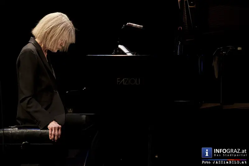 Jazz@MUMUTH mit der Grand Dame des Jazz Carla Bley am 5.12.2013 - 051