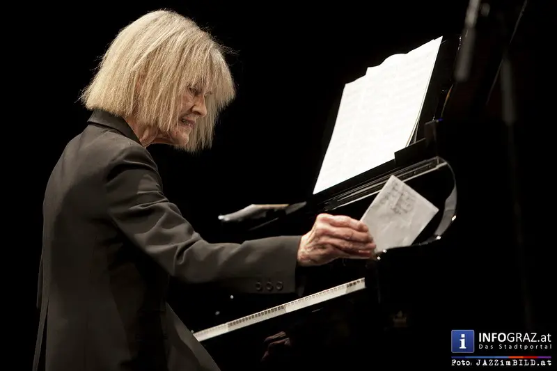 Jazz@MUMUTH mit der Grand Dame des Jazz Carla Bley am 5.12.2013 - 064